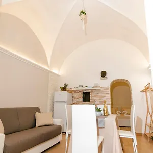 Casa vacanze Don Fulippu To Center, Aeroporto di Catania Fontana Rossa